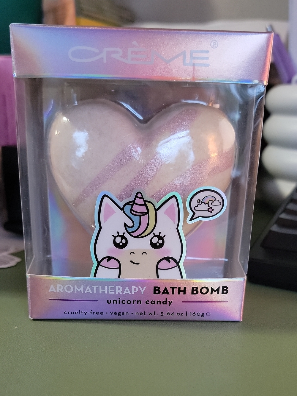 Crème Unicorn Candy Aromatherapy Heart Bath Bomb - Pink